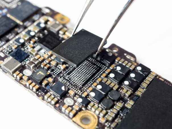 Logicboard micro-soldering repair